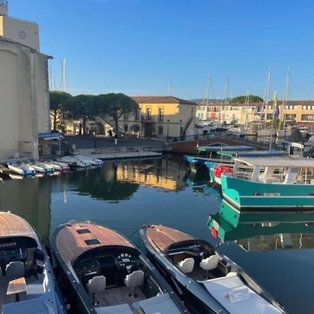 Charming Apartment Overlooking The Lake City Grimaud Eksteriør billede