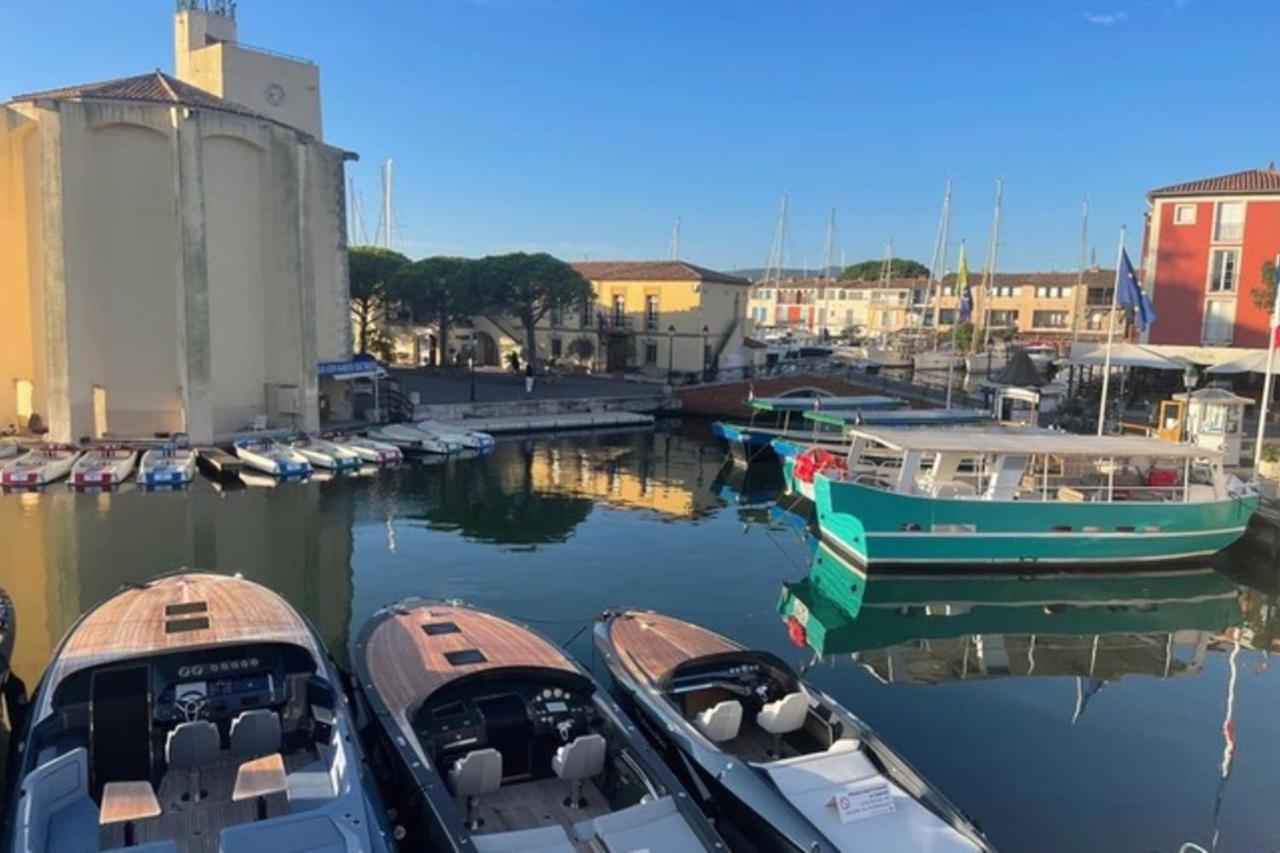 Charming Apartment Overlooking The Lake City Grimaud Eksteriør billede
