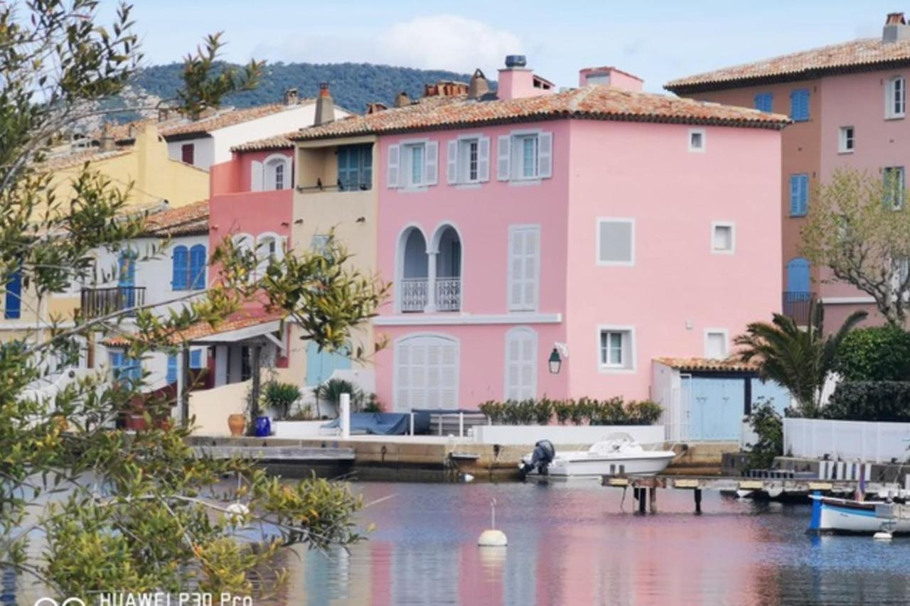 Charming Apartment Overlooking The Lake City Grimaud Eksteriør billede